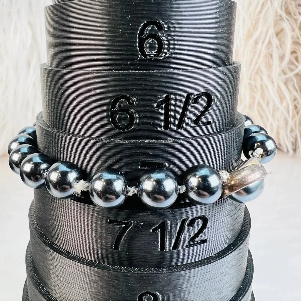 Beautiful vintage aged Silvertone weighted bracelet